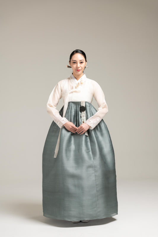 Single-Layer Jeogori and Skirt