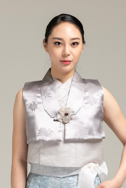Silk Padding Crop Vest