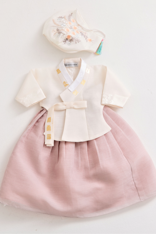 Baby Girl's 100 Days (Baek-il) Hanbok #1