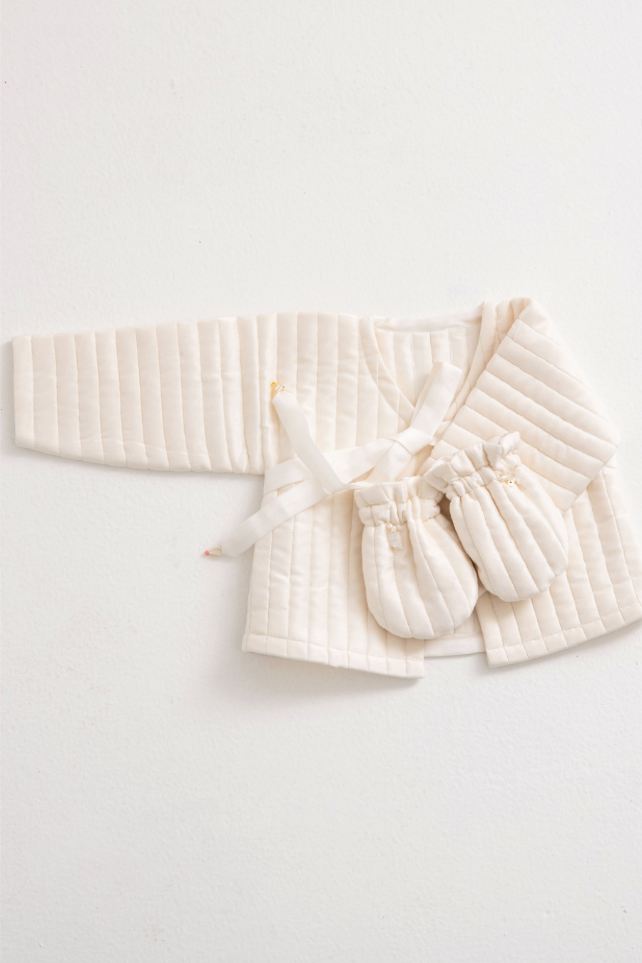 Newborn Baby's Silk Hanbok Shirt and Mittens