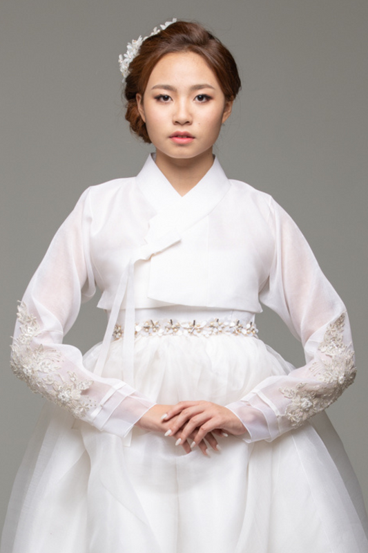 Silver Lace & Beaded Jeogori