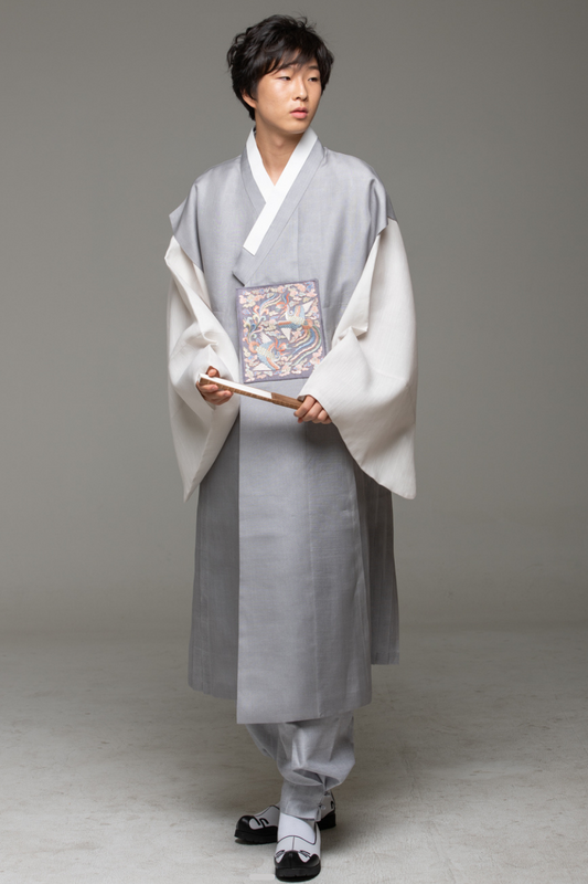 Grey Silk Queja