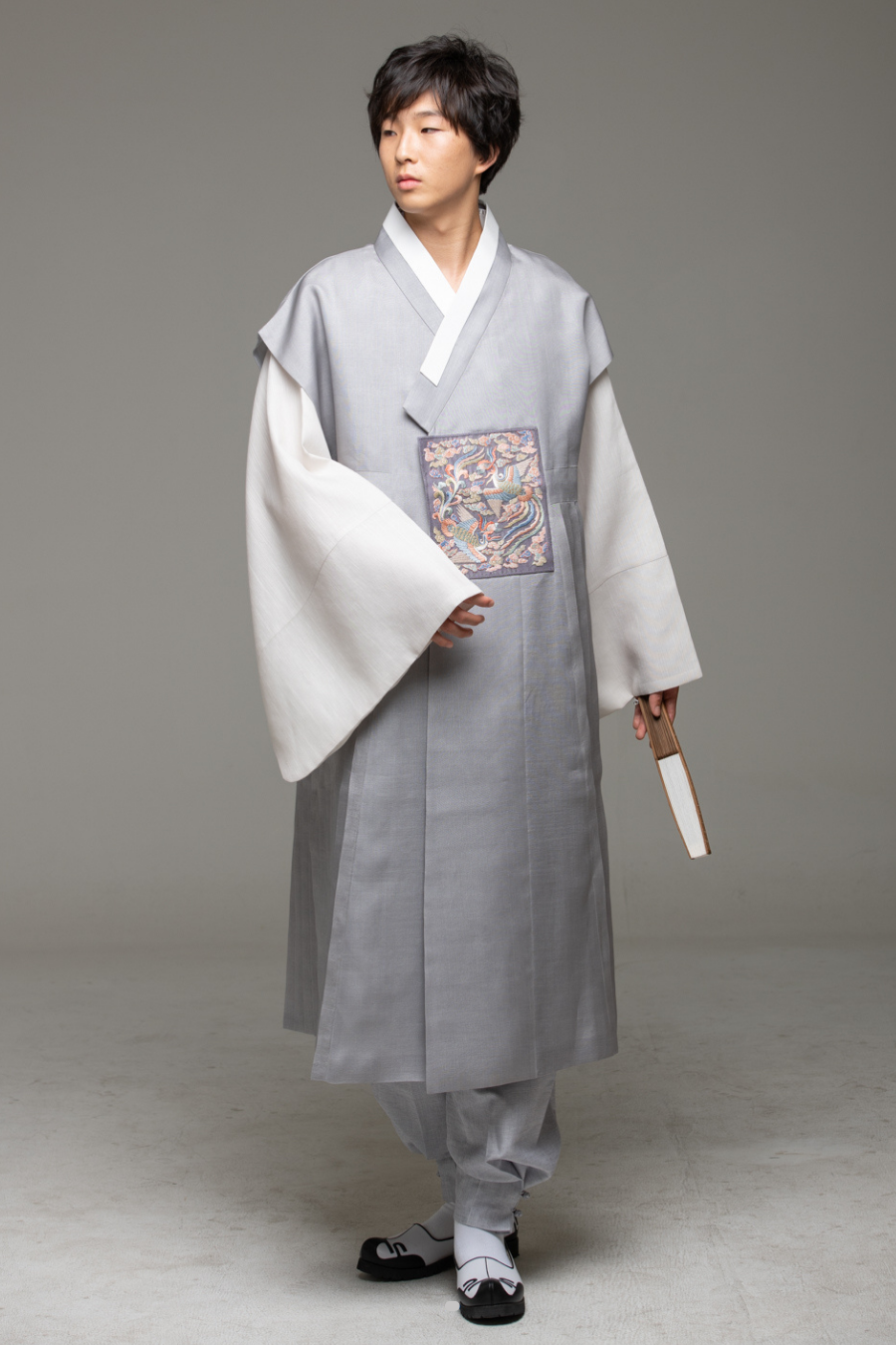 Grey Silk Queja