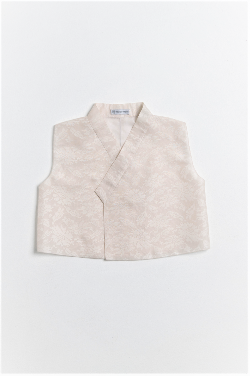 Sleeveless 2-layered Silk Jeogori With Traditional Patterning