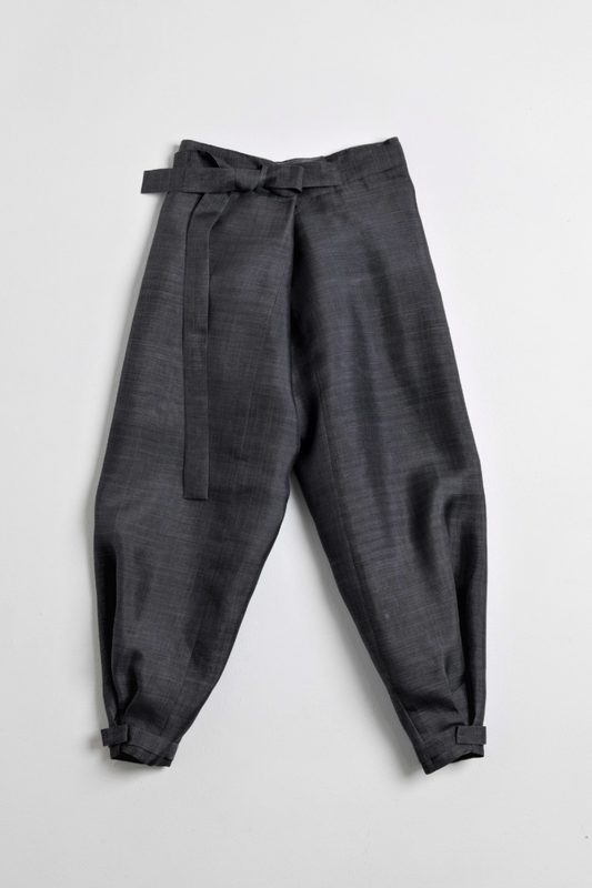 Traditional Korean Silk Pants (Black)