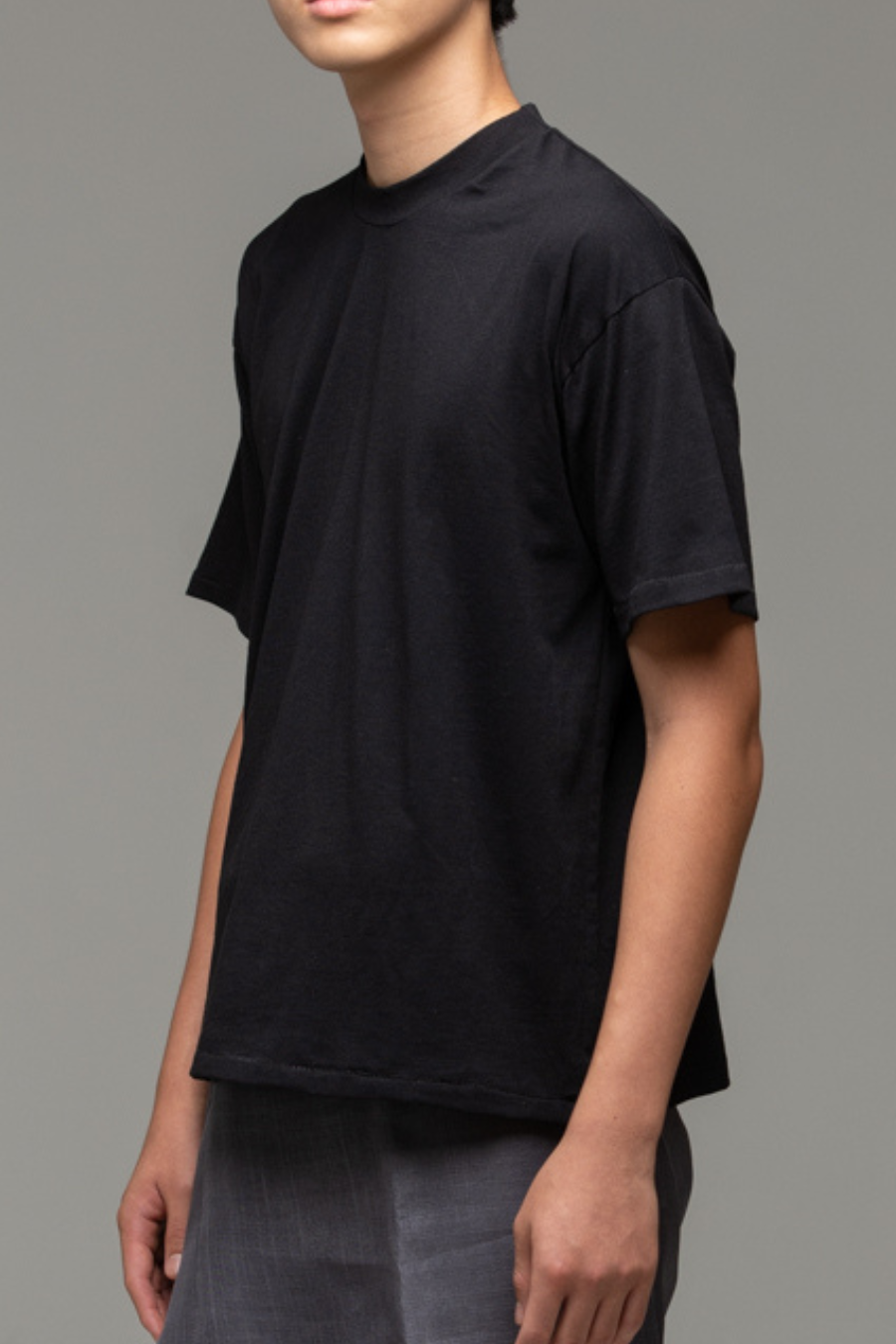 Chasu T-shirt (Black)